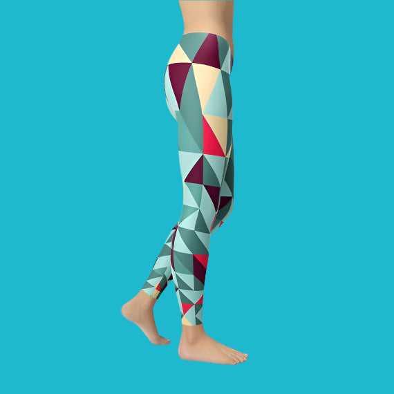 ✨ Women's Leggings with Colorful Geometric Triangles – Stylish, Trendy & Comfortable! 💫